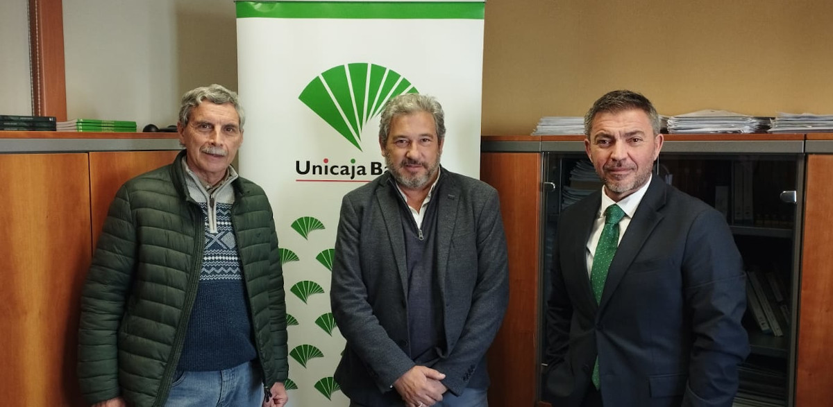 Asociacion-empresarios-nerja-convenio-unicaja-banco