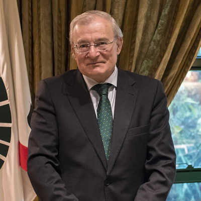 manuel-azuaga