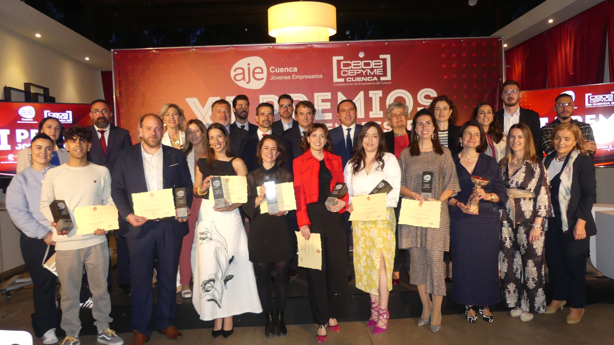 Unicaja collaborates with the 11th AJE Awards, which recognized the talent of seven young business owners from Cuenca