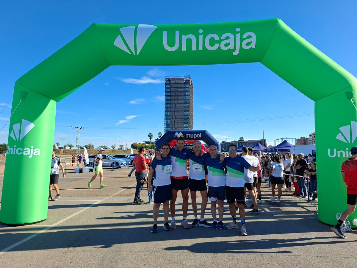 Carrera Solidaria Ruta 091 Badajoz 2025 con la participación de Unicaja