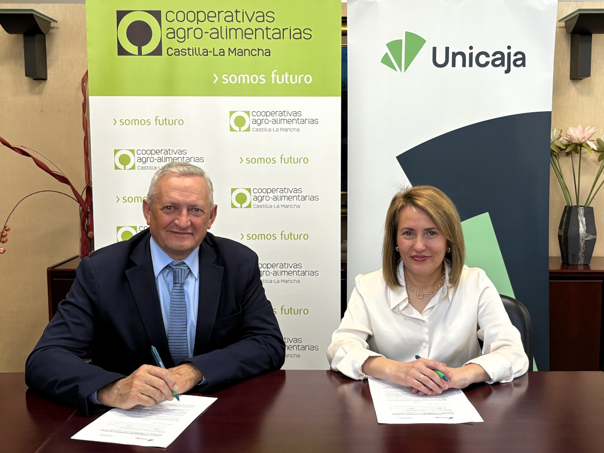 Acuerdo entre Unicaja y Cooperativas Agro-alimentarias de Castilla-La Mancha para respaldar al sector en una nueva campaña de la PAC