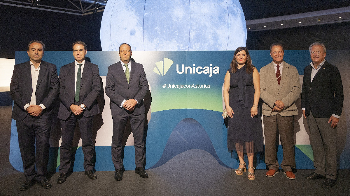 Unicaja lleva a FIDMA 2026 una experiencia inspirada en el eclipse solar para poner en valor la gastronomía asturiana