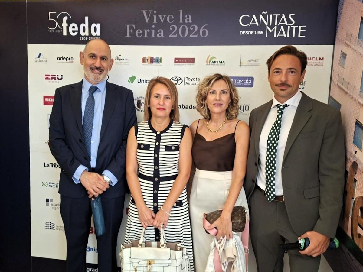 Acompañamos a los empresarios durante la inauguración de su caseta en la Feria de Albacete