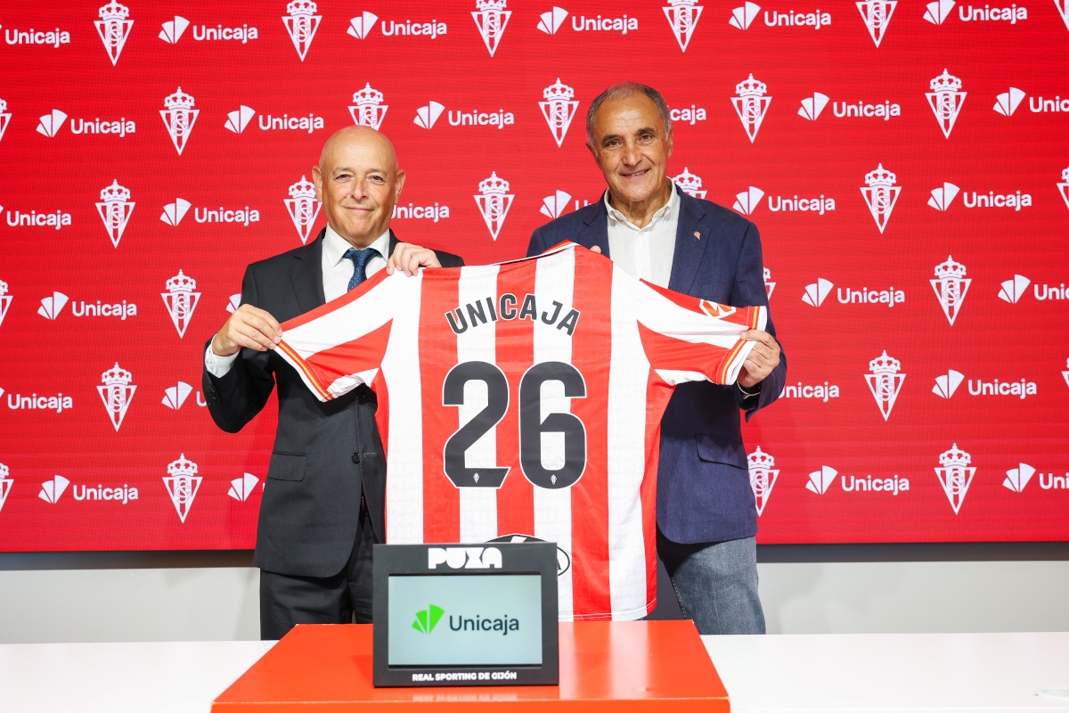 Unicaja renueva como patrocinador oficial del Real Sporting de Gijón y refuerza su vinculación con la afición