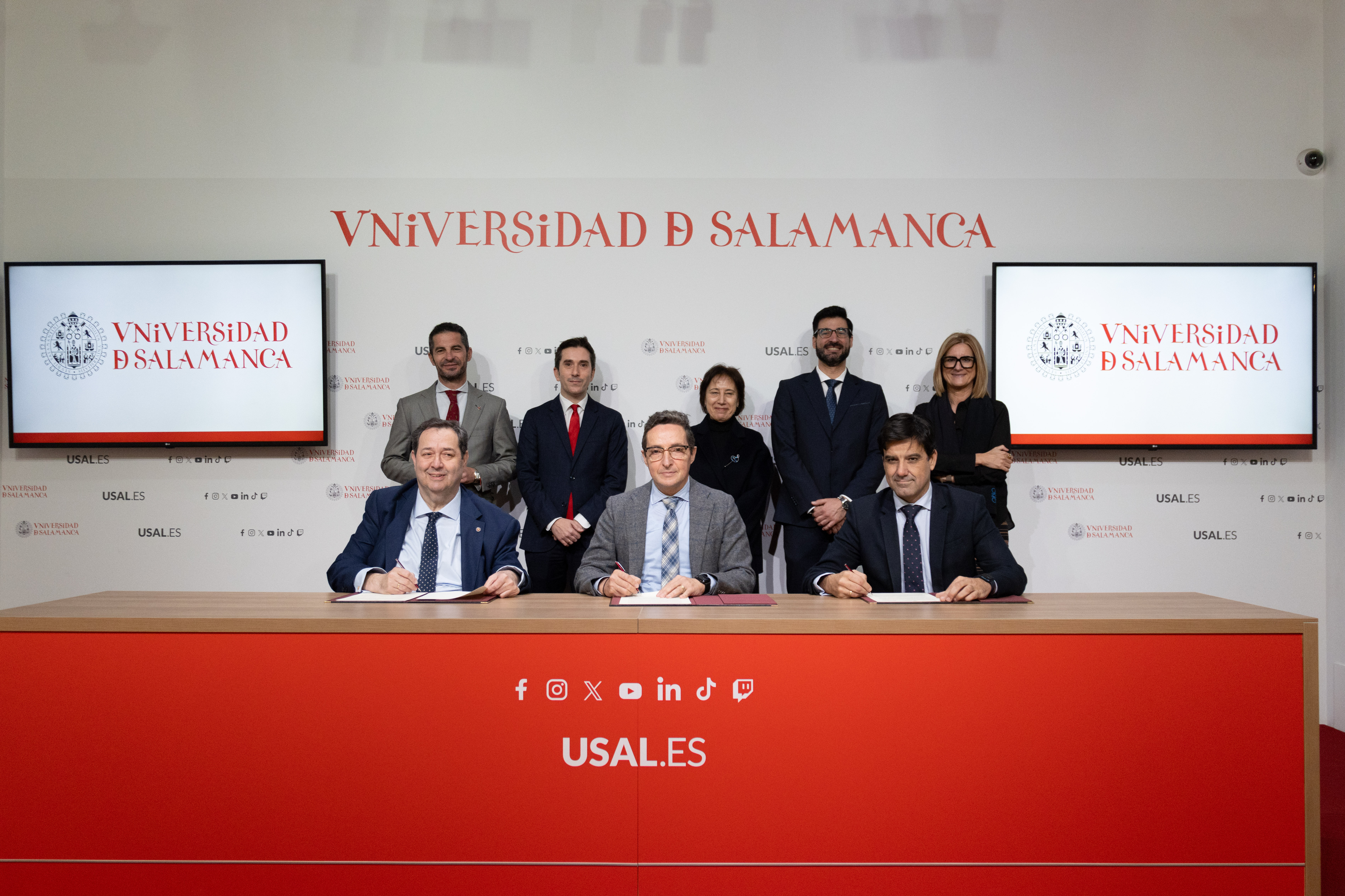 Convenio_Universidad_Escuela_Salamanca