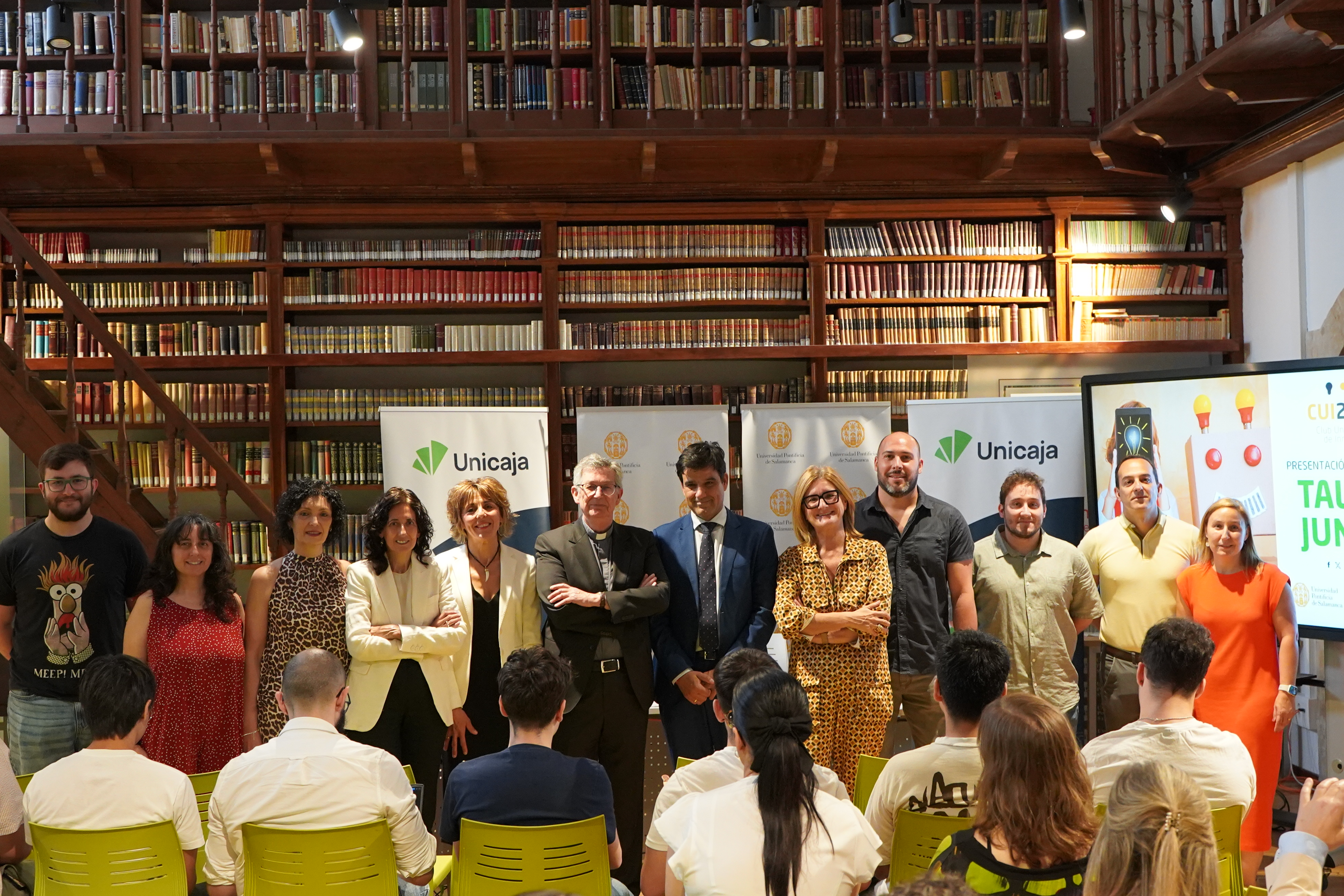Unicaja y la Universidad Pontificia de Salamanca premian 11 proyectos de impacto social e innovación tecnológica 