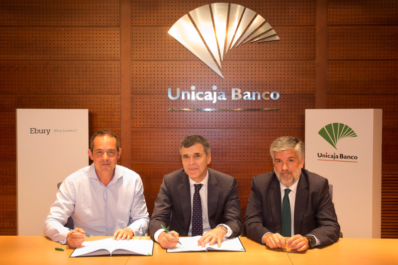 acuerdo-unicaja-fintech-ebury