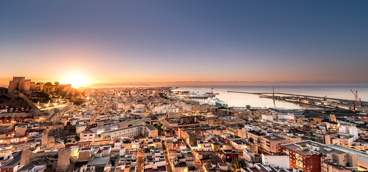 almeria-informe-previsiones-analistas-andalucia-2024