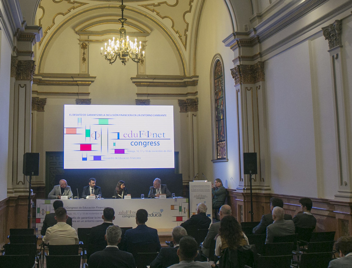 El VI Congreso de Edufinet de Unicaja analizará los desafíos de la educación financiera en un contexto de transición hacia la sostenibilidad