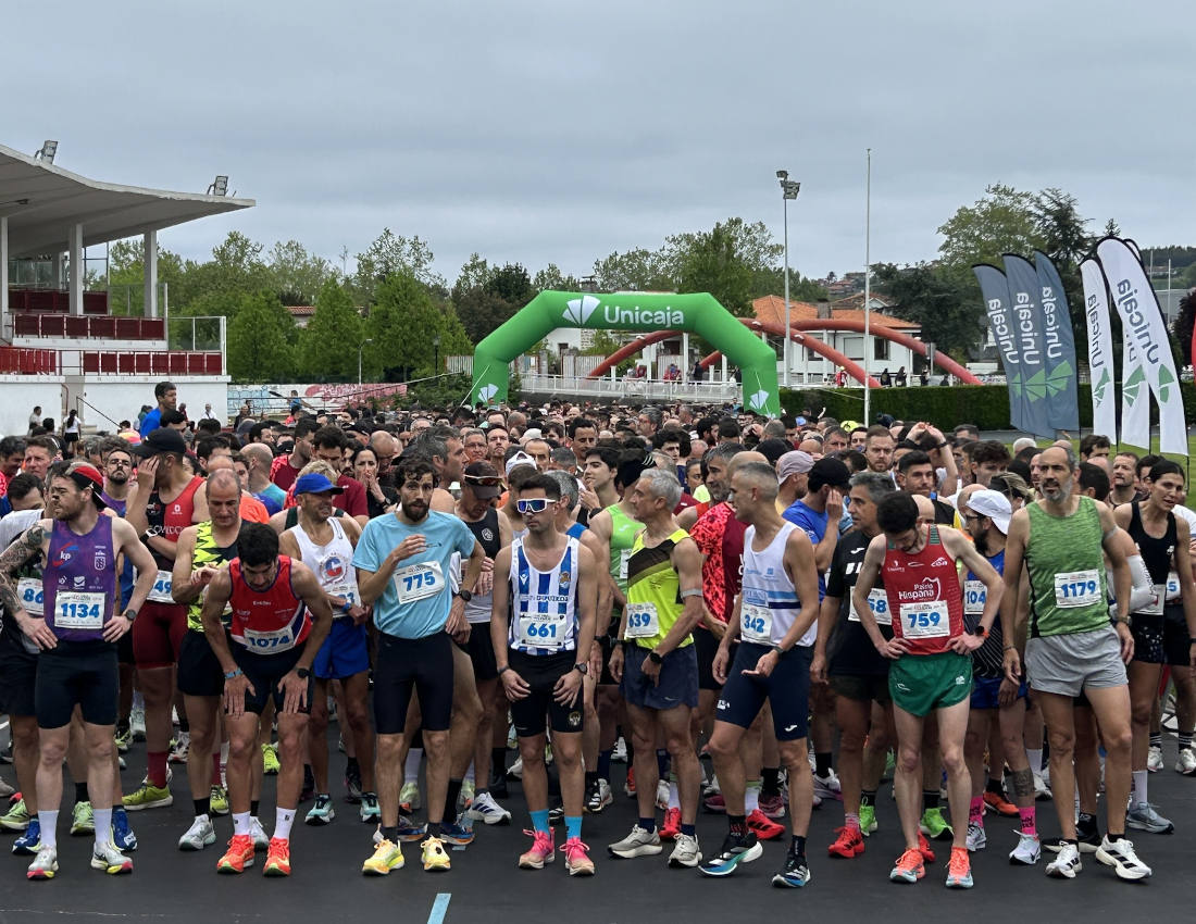 La Cross Popular Villa de Gijón bate récords de participación en su 46ª edición, con 1.200 corredores en su categoría absoluta