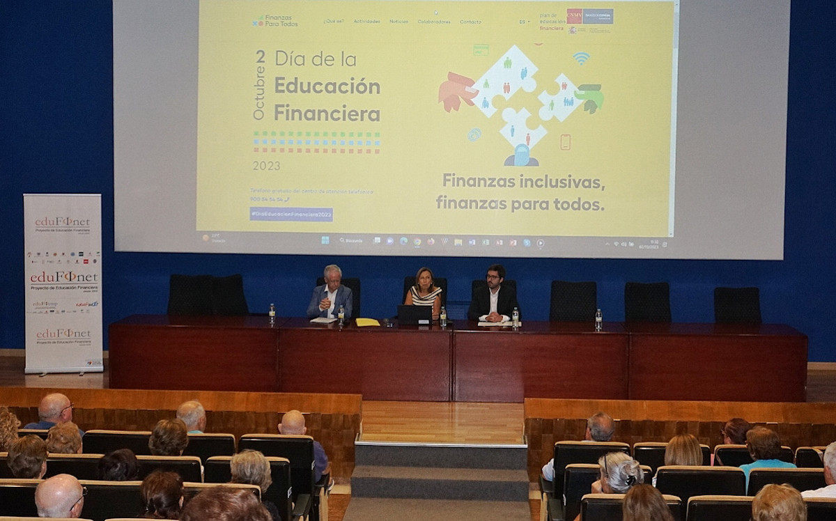 dia-educacion-financiera-edufinet-mayores-octubre-2023
