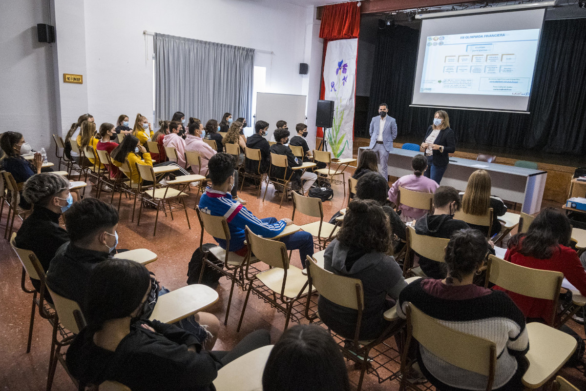 edufinet-balance-XIII-jornadas-educación-financiera-jovenes-2022