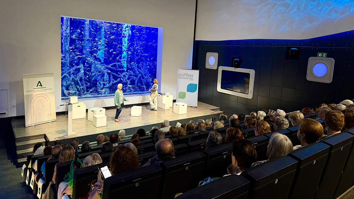 Más de un millar de personas participan en la ‘Semana del Mayor de Edufinet’, organizada en colaboración con la Junta de Andalucía
