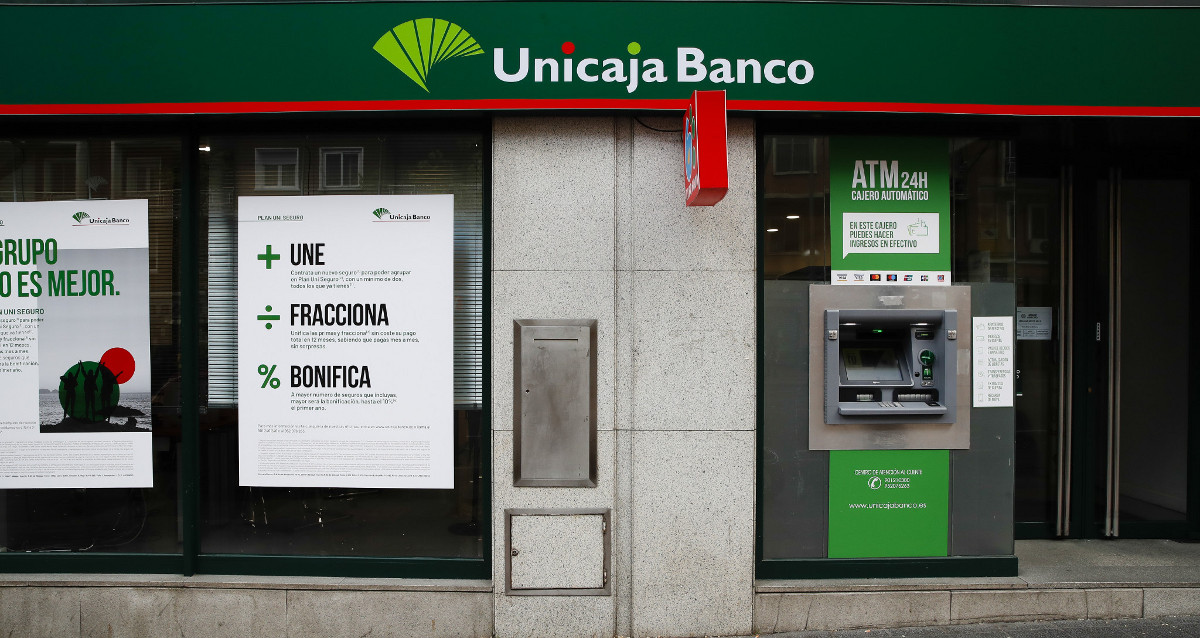 Unicaja Banco brings forward the payment of unemployment benefits