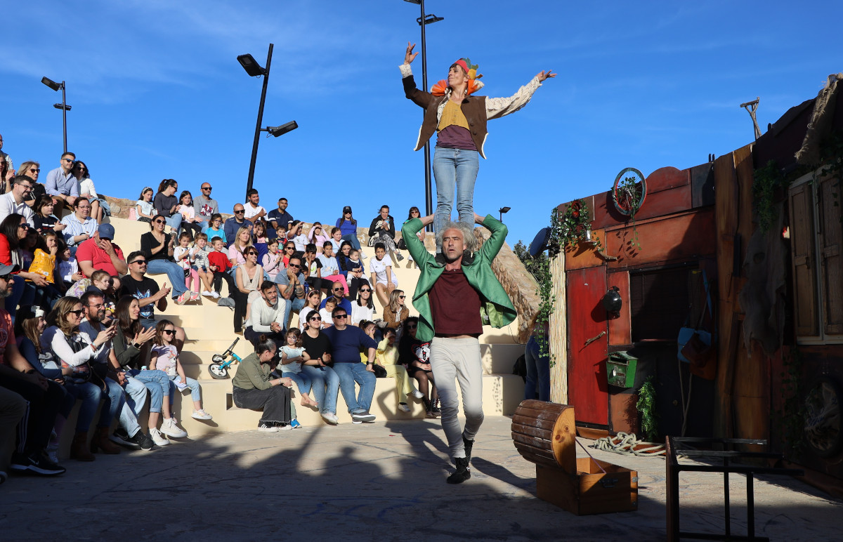 Unicaja apoya el Festival de Teatro de El Ejido, que pone en escena más de medio centenar de propuestas