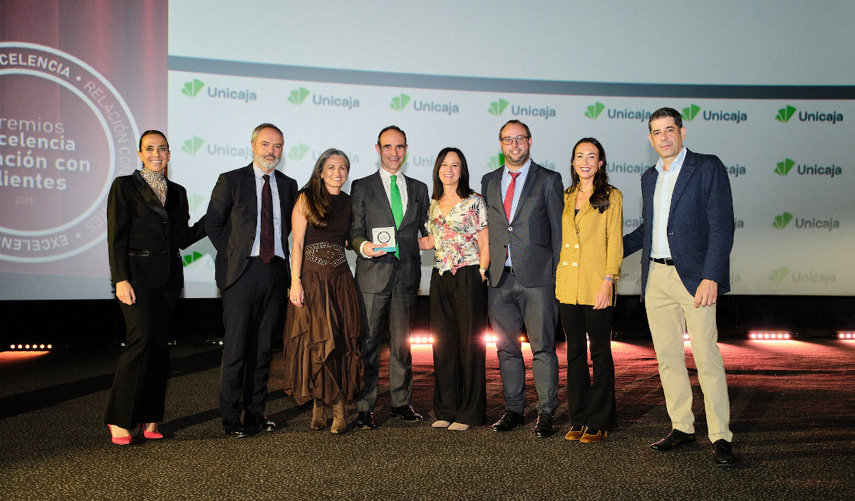 Unicaja, reconocida en los Premios Excelencia Relación con Clientes por su servicio y soluciones tecnológicas en atención al usuario