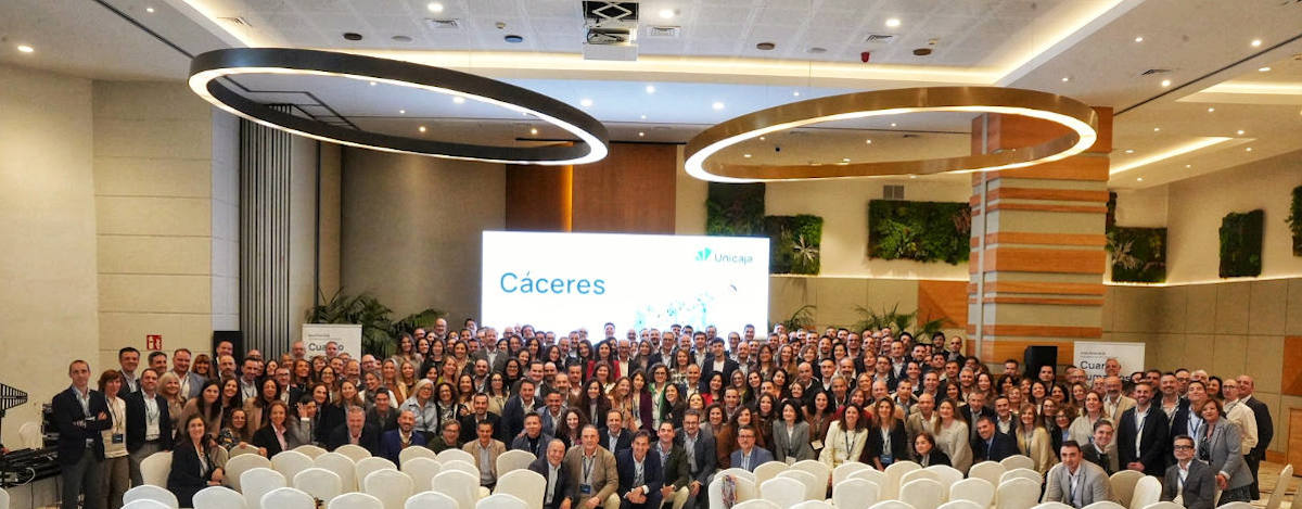 La red comercial de Unicaja se reúne en Cáceres para reforzar las prioridades del Plan Estratégico