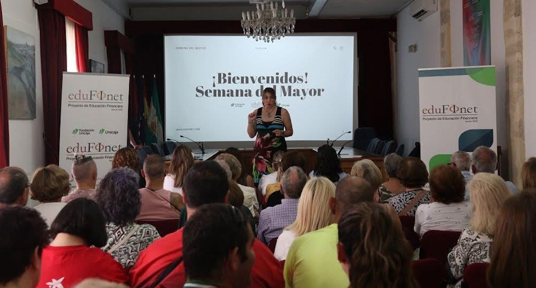 Más de 200 personas participan en la primera edición de la ‘Semana del Mayor de Edufinet’