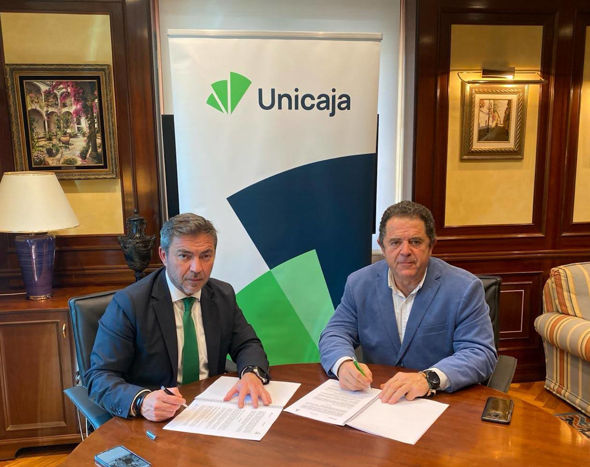 Unicaja y Asaja Málaga colaboran para facilitar a agricultores y ganaderos la tramitación de la PAC