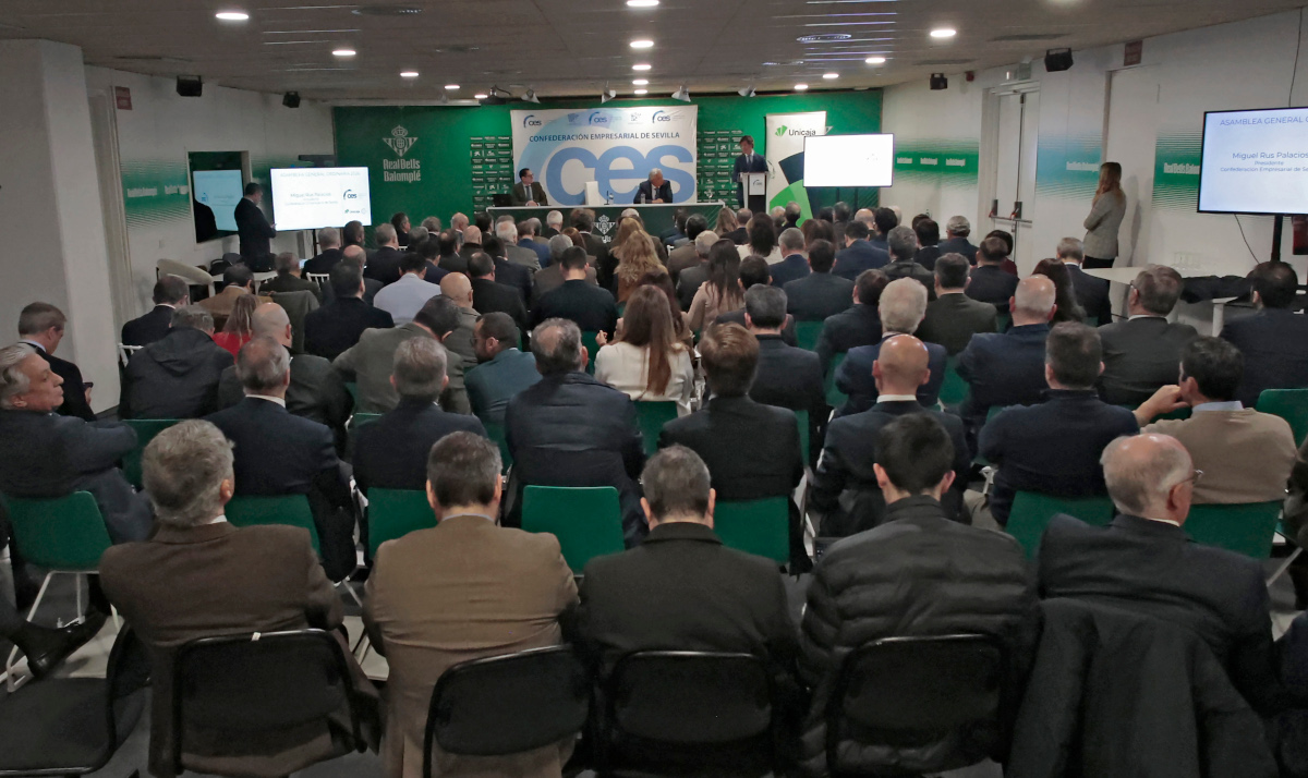 Los empresarios sevillanos celebran su asamblea anual, con la colaboración de Unicaja