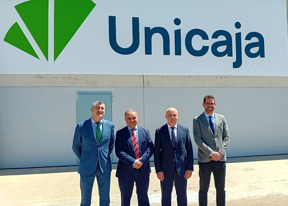Unicaja reaffirms its support to the agricultural sector in Almeria with its collaboration in the Expolevante agricultural fair